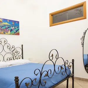 Appartamento Lazzarella House, Napoli